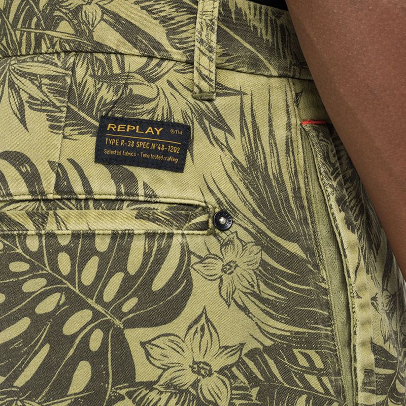 Bermuda-Cargo-Para-Hombre-Printed-Cotton-Satin-Replay