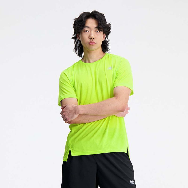 Camiseta-Manga-Corta-Para-Hombre-Accelerate-Sleeve-New-Balance