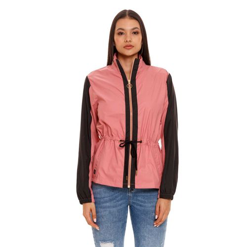Chaqueta Rompe Vientos Para Mujer   Pilatos