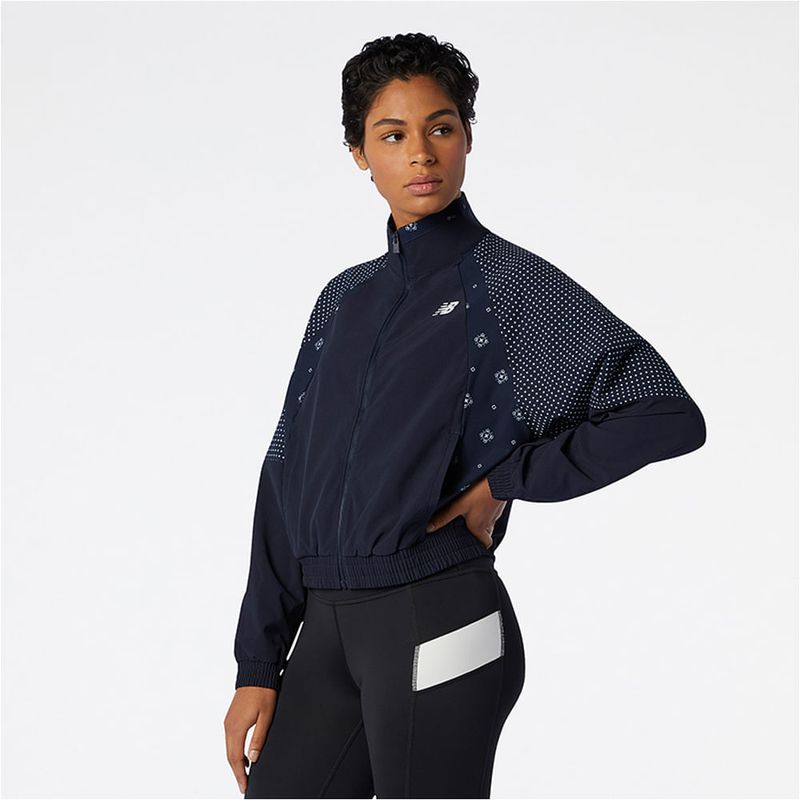 Chaqueta-Padded-Para-Mujer-Nb-Athletics-Varsity-Pack-Hoodie-New-Balance