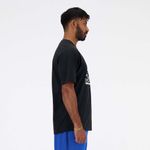 Camiseta-Manga-Corta-Para-Hombre-Essentials-Ad-T-Shirt-New-Balance