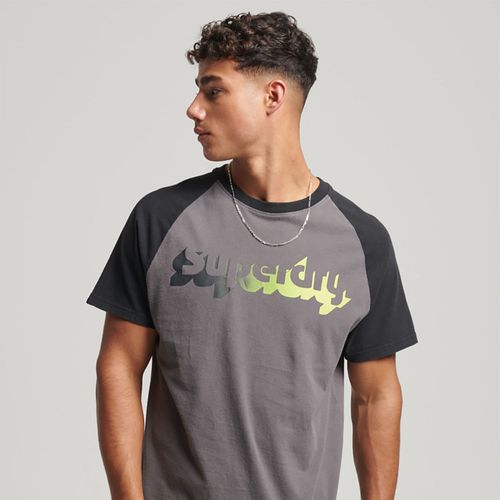 Camiseta Manga Corta Para Hombre Vintage Shadow Raglan Superdry