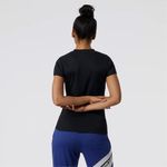 Camiseta-Para-Mujer-Relentless-Terry-Layer-New-Balance