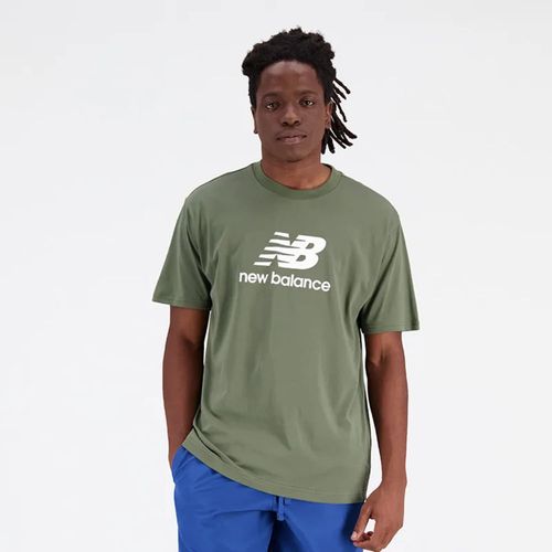 Camiseta Manga Corta Para Hombre Essentials Stacked Logo New Balance