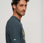 Camiseta-Para-Hombre-Trade-Script-Graphic-Superdry