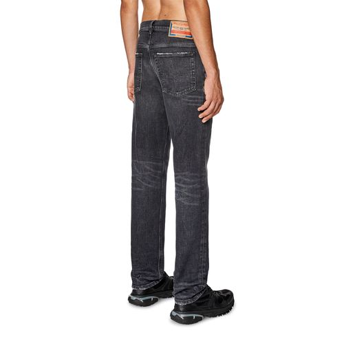 Jean Para Hombre 2023 D-Finitive L.32 Diesel