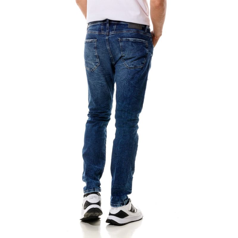 Jeans-Hombre_Gm2100326N043_Azo_4